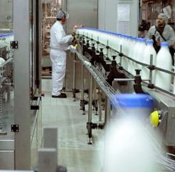 UGT FICA alcanza un preacuerdo en la negociación del convenio de Industrias Lácteas y sus Derivados