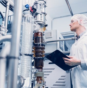 Tablas revisión salarial 2025-2026 XXI Convenio general de la Industria Química